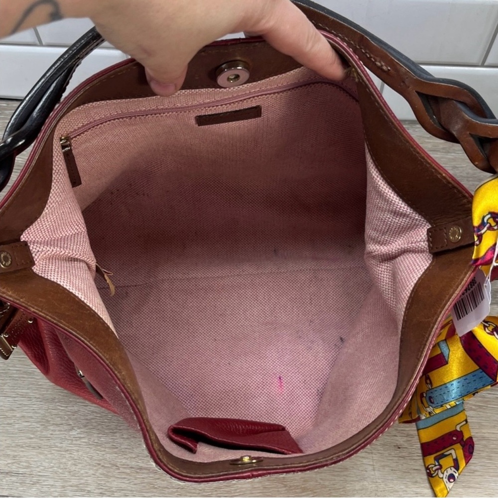 Dooney & Bourke Red Pebbled Leather Shoulder Bag! Preowned! - Picture 4 of 15